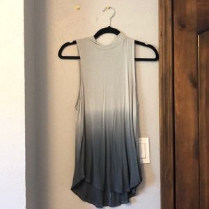 Turtle neck tank top